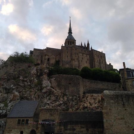 Le Manoir De La Pichardiere Cherrueix Buitenkant foto
